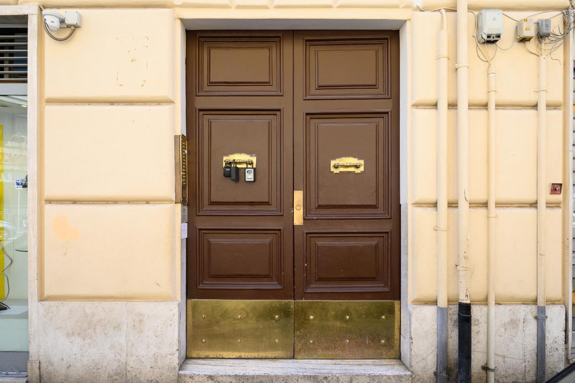 Guesthouse O Affittacamere Magenta Baylon Suite B Roma Exterior foto